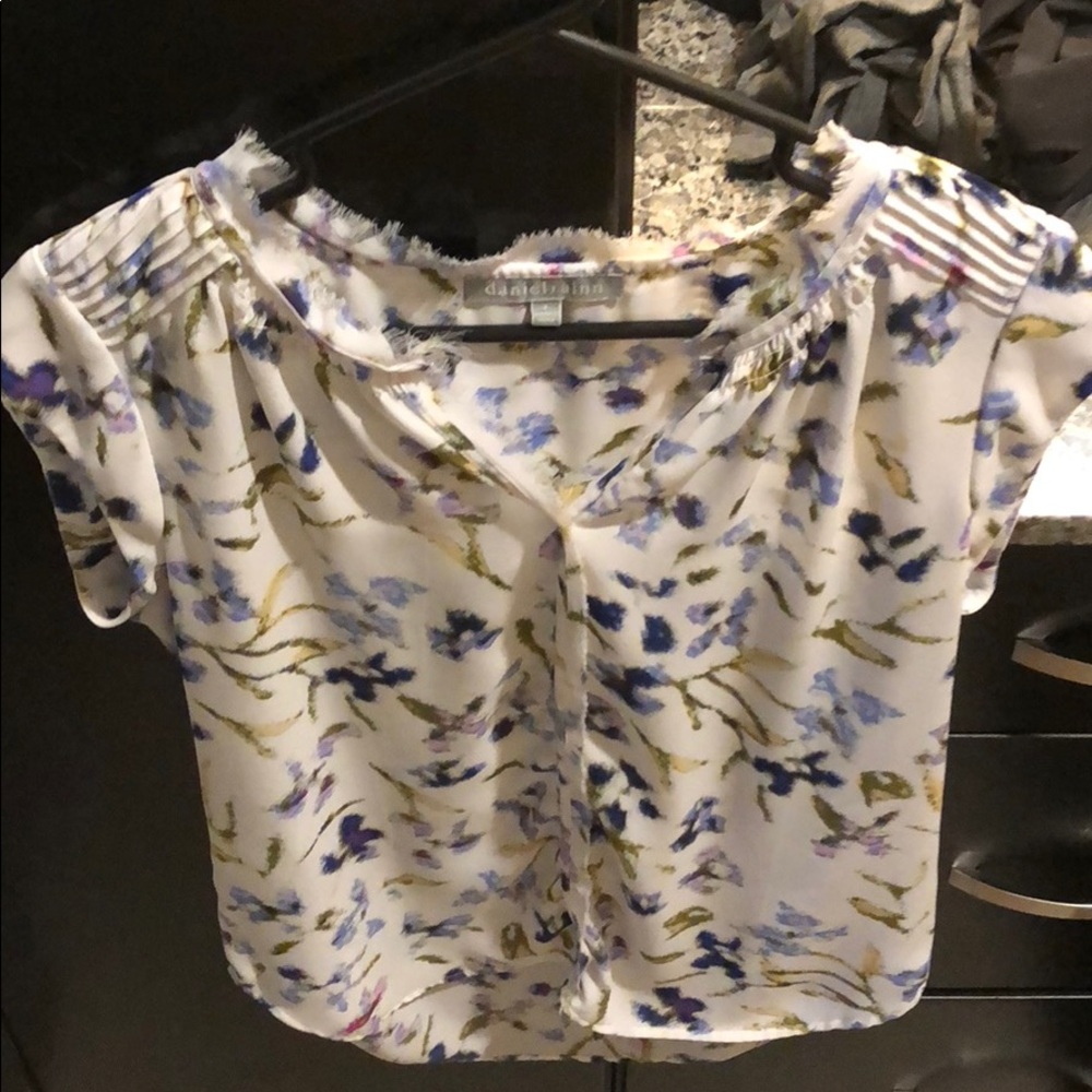 Daniel Rainn Short-sleeved blouse